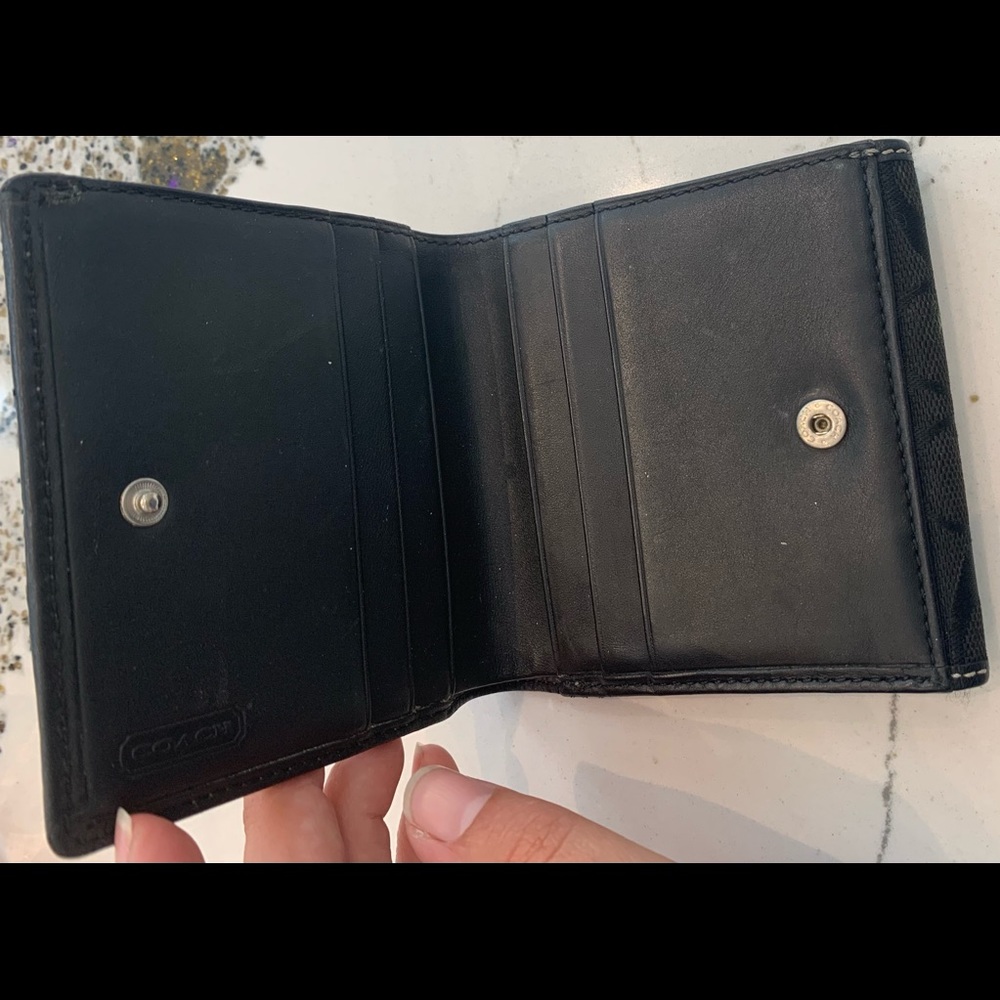 Small coach wallet - Picture 3 of 4